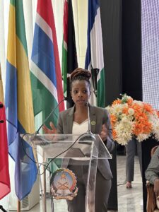Kholeka Gcaleka, Ombudsman del Sud Africa, eletta nel board internazionale dell’IOI: le congratulazioni della difesa civica italiana.