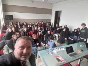 Il Difensore Civico della Regione Lazio tra i banchi di scuola: educare alla cittadinanza attiva e ai diritti.